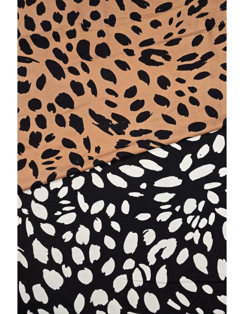 Hille viskoosisekoiteneulos, musta